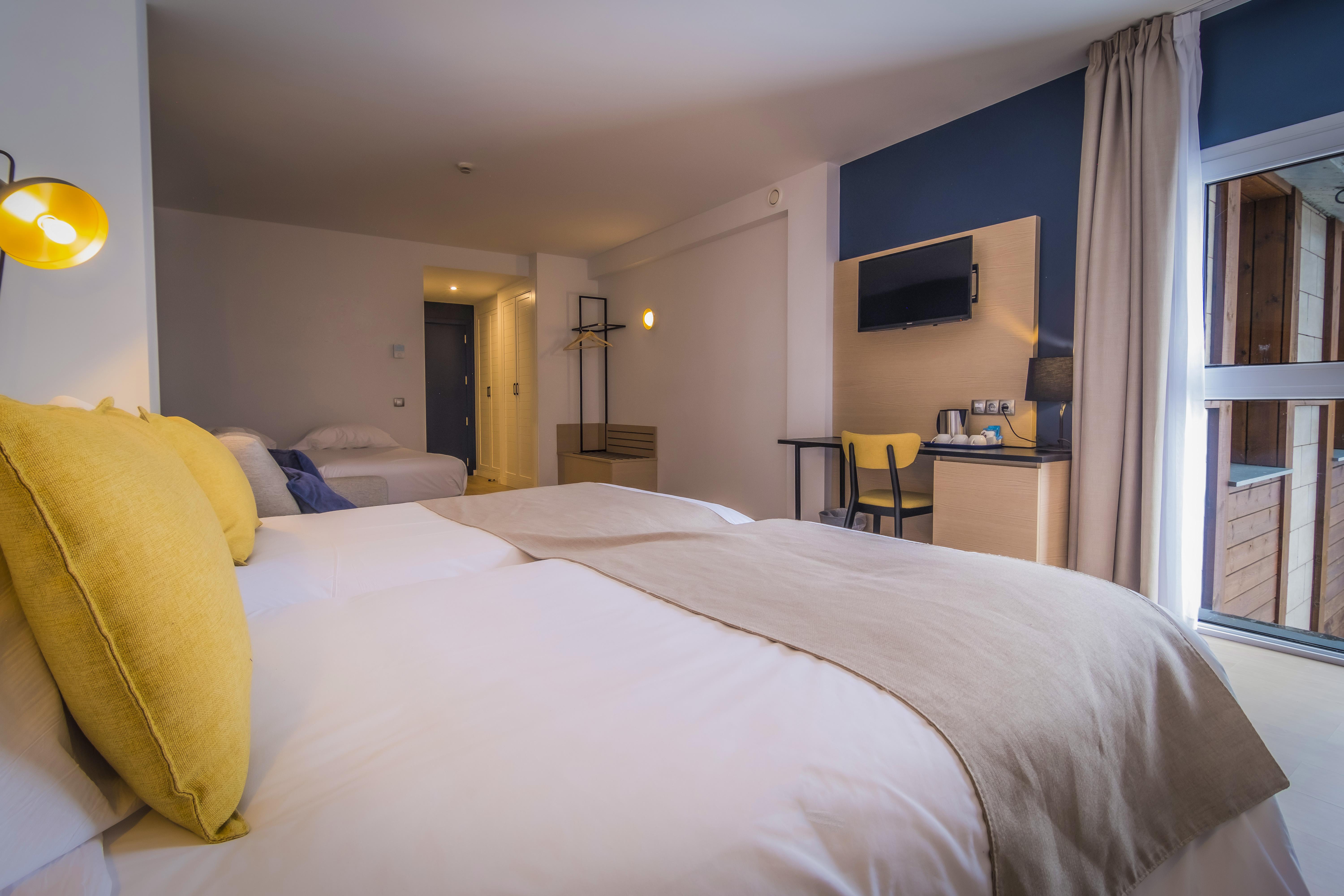 Aj Hotel And Spa Canillo Exterior photo