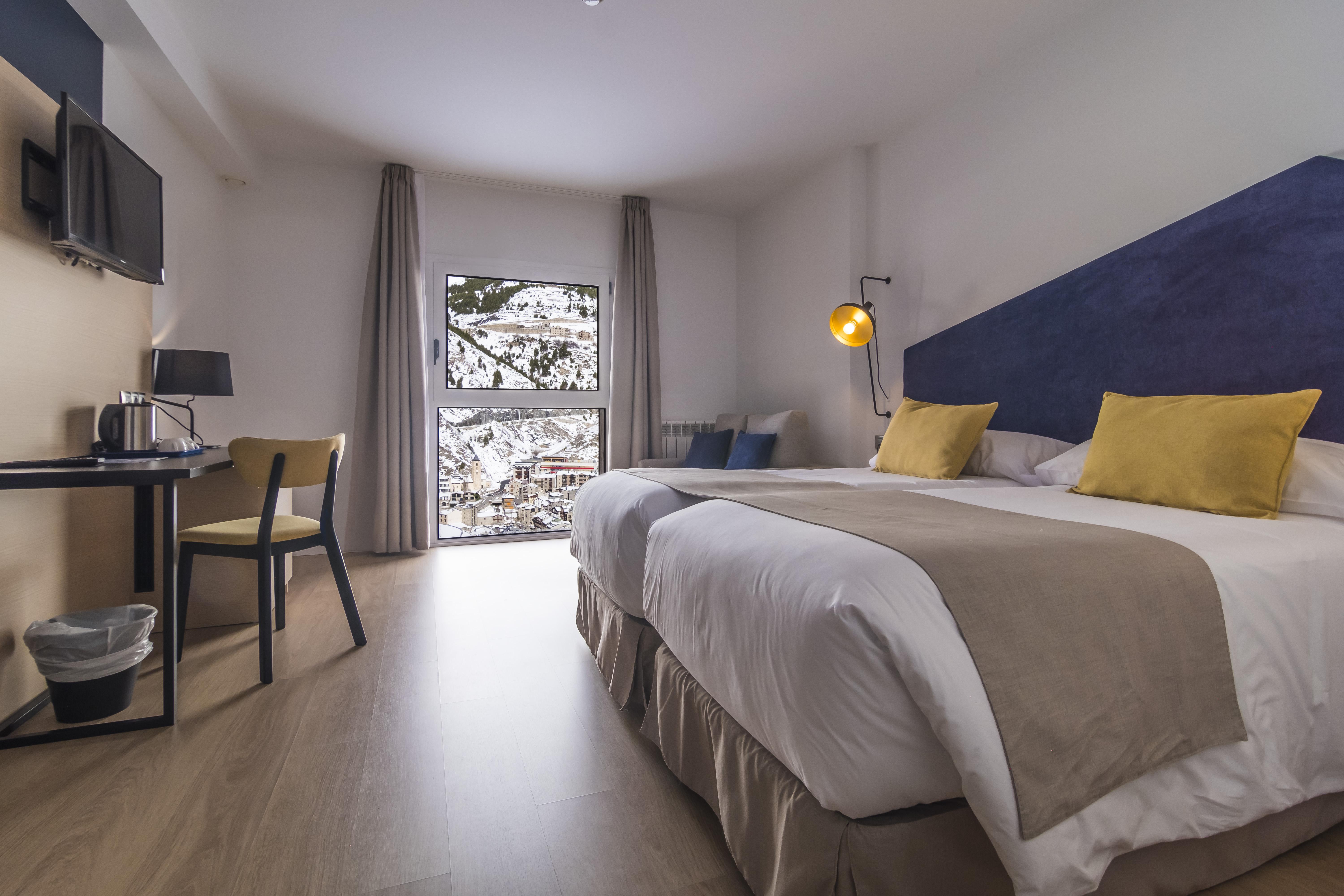 Aj Hotel And Spa Canillo Exterior photo