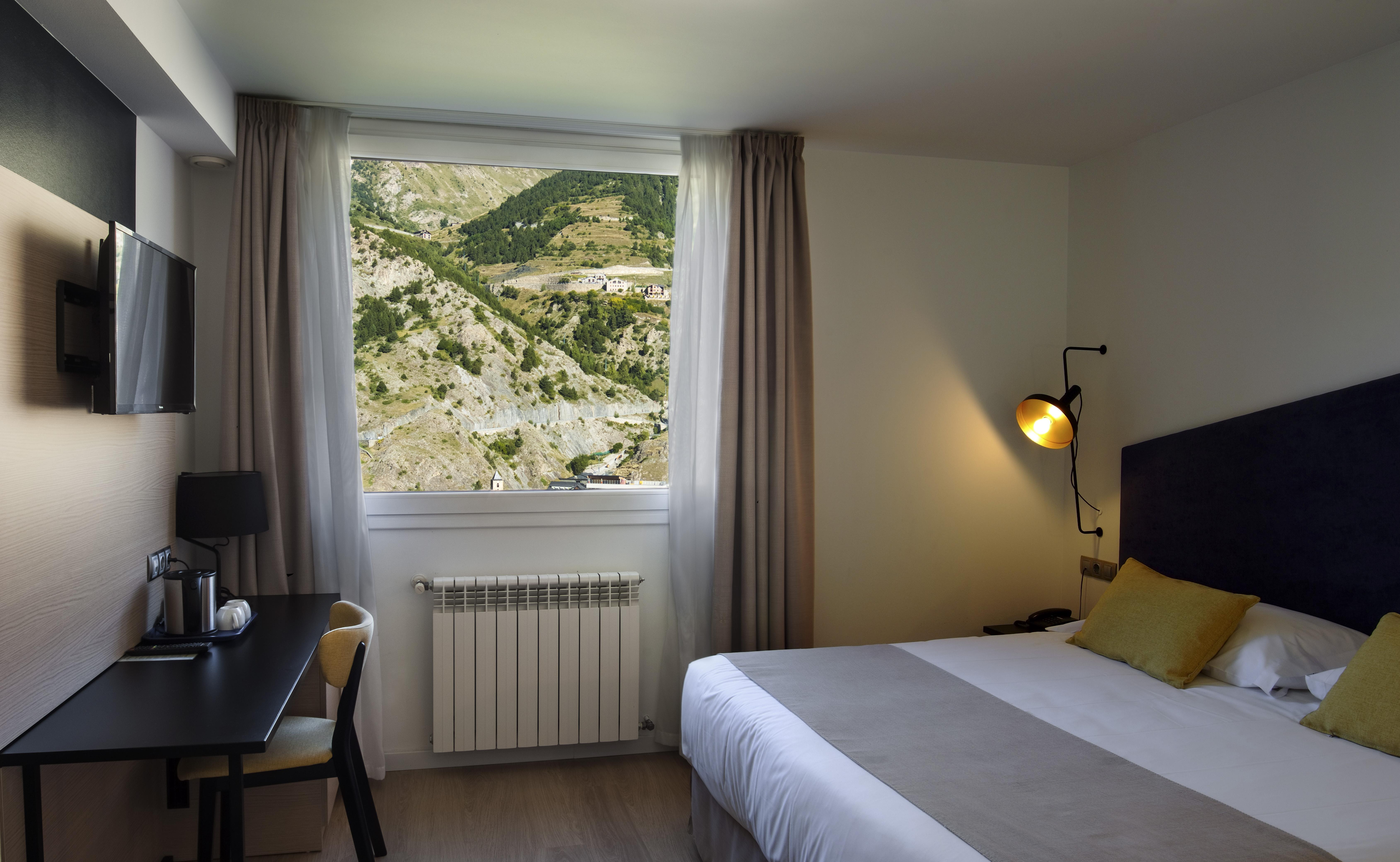 Aj Hotel And Spa Canillo Exterior photo